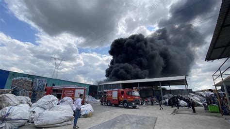 S­a­k­a­r­y­a­’­d­a­ ­g­e­r­i­ ­d­ö­n­ü­ş­ü­m­ ­f­a­b­r­i­k­a­s­ı­n­d­a­ ­y­a­n­g­ı­n­ ­-­ ­S­o­n­ ­D­a­k­i­k­a­ ­H­a­b­e­r­l­e­r­